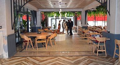 RESİTAL LOUNGE CAFE & RESTORAN DUALARLA AÇILDI