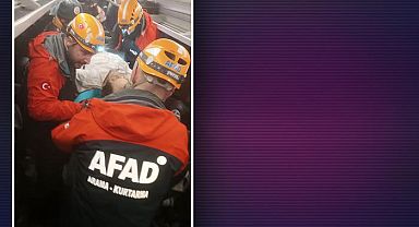 Sivas’ta feci kaza! Yolcu otobüsü tıra çarptı, şoför hayatını kaybetti... Yaralılar var