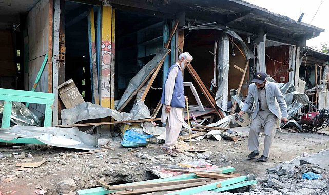 Pakistan ordusu: "Hindistan'ın saldırısında 40'ı sivil 51 kişi hayatını kaybetti"