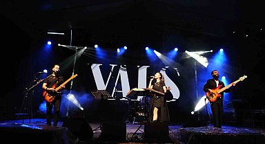 Nebiyan Festivali'nde Grup Vals konseri