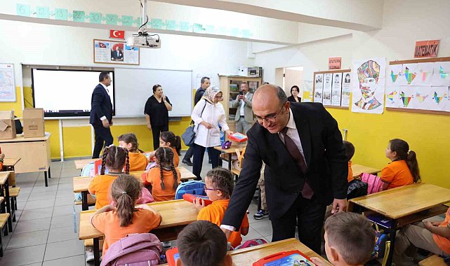 5 ilde 4 bin öğrenciye boyama seti desteği