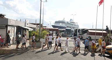 Alanya Limanı, yılın ilk 9 ayında 14 kruvaziyer gemisini ağırladı