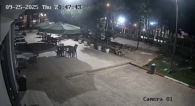 Antalya'ya gökten buz kütlesi düştü