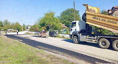 Asfalt yamalama sürüyor