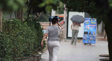 Aydın'da sağanak yağış etkili oldu