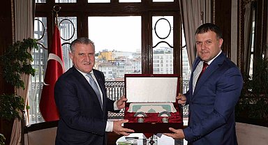 Bakan Bak Sırbistanlı mevkidaşı Memic'i İstanbul'da ağırladı