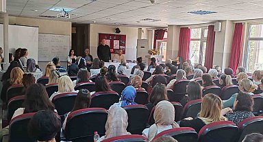 Bandırma HEM'de usta öğreticiler bilgilendirildi