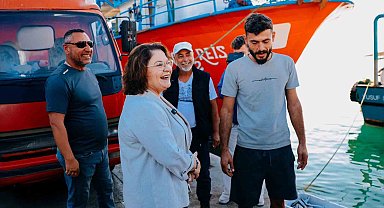 Başkan Gençay, avdan dönen balıkçıları karşıladı