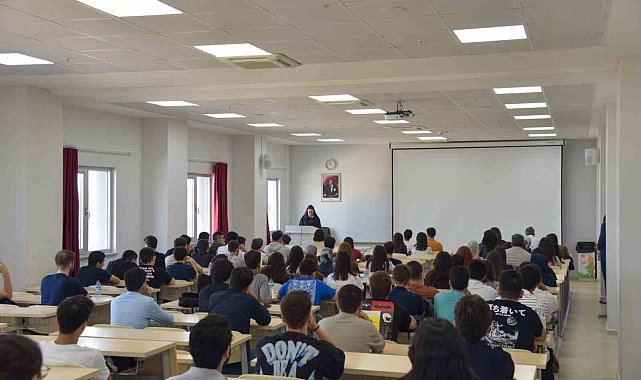 Bilecik Şeyh Edebali Üniversitesi Tıp Fakültesi'nde 2025-2026 akademik yıl açılışı yapıldı