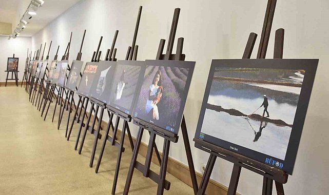 Büyükçekmece'de kursiyerlerin dokunuşları fotoğraflarda hayat buldu