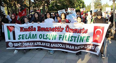 Çorum'da yüzlerce kişi Gazze için yürüdü