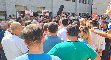 Çukurova Üniversitesi Balcalı Hastanesi'nde çalışanlar eylem başlattı