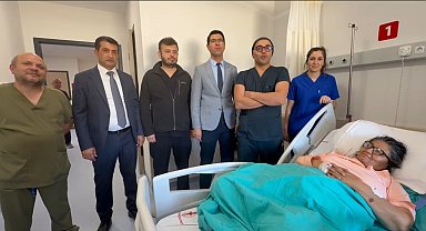 Deprem sonrası yeniden yapılan Nurhak Devlet Hastanesi'nde ilk ameliyat