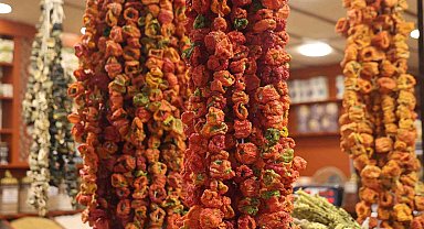 Elazığ'da kurutmalıklar tezgahlarda yerini aldı