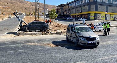 Elazığ'da trafik kazası: 5 yaralı