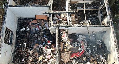 Evi küle döndü, çaresizlik içinde izledi: "Gözümün önünde 10 dakikada çöktü, televizyon izler gibi izledim"