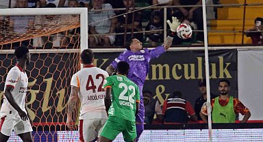 Galatasaray, ligde deplasmanda kalesini gole kapadı