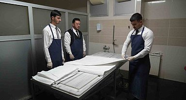 Genç yaşta gassallığı seçtiler: "Burası korkulacak değil, ibret alınacak bir yer"