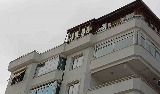 Güllü'nün kızının ifadesi ortaya çıktı: "Annem Roman havası oynarken düştü"
