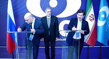 İran ve Rusya'dan 25 milyar dolarlık nükleer santral anlaşması