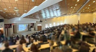 Isparta'da 2 günde 2 bin 720 üniversite öğrencisine Narkogençlik eğitimi