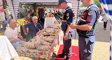 Karacasu'da festival alanında esnafa 'Güvenli Ticaret' uyarısı