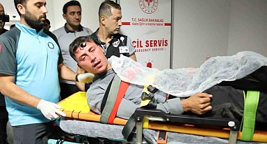 Kavga eden gençler birbirlerini bıçakladı: 2 yaralı