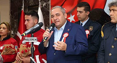 Keçiören Belediyesi'nden 'İtfaiyeciler Haftası'nda huzurevi sakinlerine anlamlı ziyaret