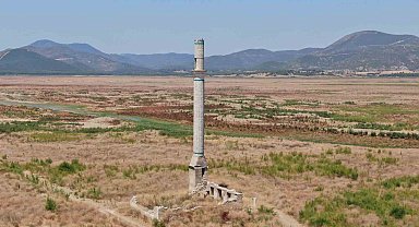 Kuraklık İzmir'i vurdu: Tahtalı Barajı'nda su dip seviyede