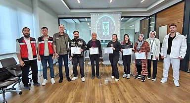 Kütahya'da ev hayvanı satış yeri sahiplerine eğitim