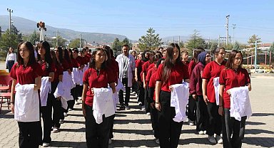 Kütahya'da "Mesleğe İlk Adım" töreni düzenlendi