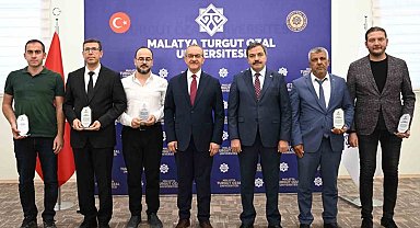 Malatya Turgut Özal Üniversitesi'nde başarılı akademisyenler ödüllendirildi