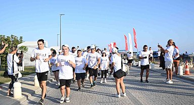 Manavgat kıyılarında "Mavi Hareket Koşusu"