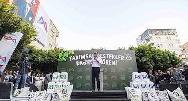 Mersin'de üreticiye güneş paneli, tohum ve gübre desteği