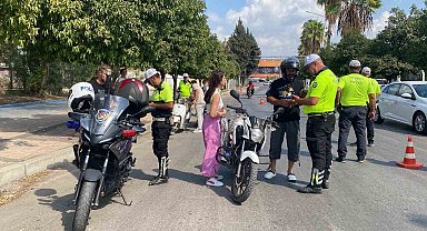 Motosiklet sürücülerine 1 buçuk saatte 456 bin TL ceza kesildi