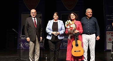 Muratpaşa'da Gitar Festivali sona erdi