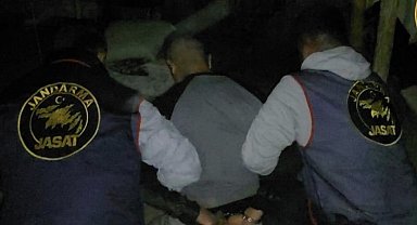 Muş'ta 19 yıl ve 5 yıl hapis cezası bulunan 2 hükümlü JASAT ekiplerince yakalandı