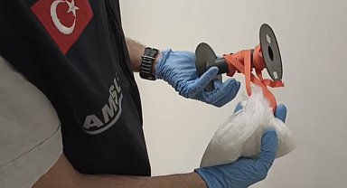 Polis, iplik rulolarının içine zulalanmış uyuşturucuyu ele geçirdi