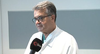 Prof. Dr. Selim Sarı: "Safradaki taş küçüldükçe ameliyat kaçınılmaz oluyor"