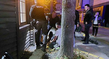 "Kızıma uyuşturucu sattın" diyerek kurşun yağdırdı: 1 yaralı