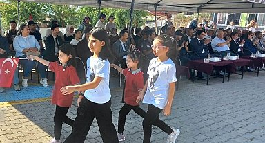 Selendi'de İlkögretim Haftası kutlandı