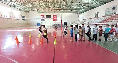 Söğüt'te geleceğin sporcuları yetişiyor
