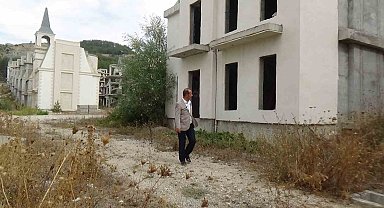 Tanju Özcan'dan Burj Al Babas çıkışı: "Ya bu yatırımı TOKİ tamamlasın ya da verin bize biz tamamlayalım"