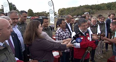 Tarım ve Orman Bakanı İbrahim Yumaklı, Şile'de yerel üreticilerle buluştu