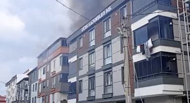 Tekirdağ'da çatı katında çıkan yangın söndürüldü