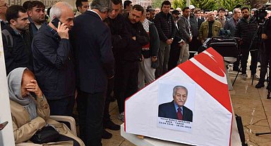 Usta şair ve yazar Yavuz Bülent Bakiler son yolculuğuna uğurlandı