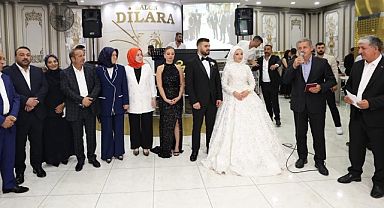 Yaşar Ailesinin Mutluluğu Salona Sığmadı