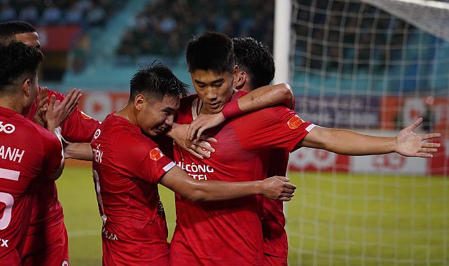 Viettel Geriye Düştüğü Maçta Kazanmasını Bildi 2-1