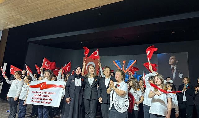 Özel Körfezim Eğitim Kurumları’ndan Vatan ve Bayrak Temalı Anlamlı Program