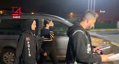 Gözaltına alınan Engin Polat ve eşi Dilan Polat sorgulanmak üzere Emniyet Müdürlüğüne getirildi